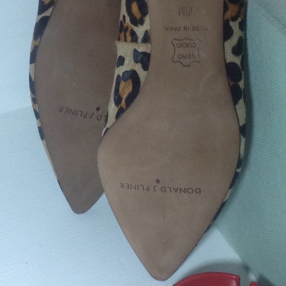 NWOBβοΈNEVER WORN βοΈLeopard Hair Pump. - Picture 4 of 6